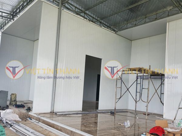 Tấm panel eps thi công nhà lắp ghép